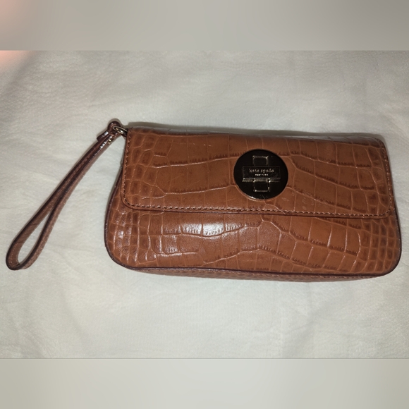 Kate Spade New York Croc Embossed Wristlet with Turnlock Cognac